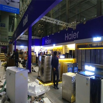 專業展覽服務全方位解析 特裝展臺搭建與方鋁展位租賃